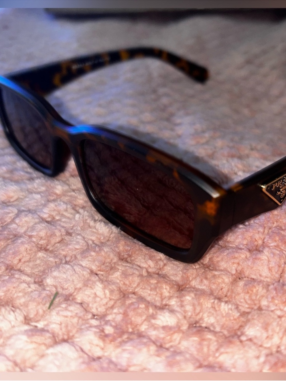 Tortoiseshell Rectangular Sunglasses - Brown Lenses